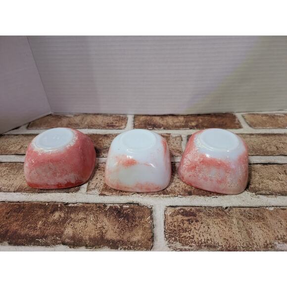 SET 2 Vintage Pyrex 0501 Small 1.5 Cup & 3 Square 407B Red Refrigerator Dishes - Picture 7 of 10